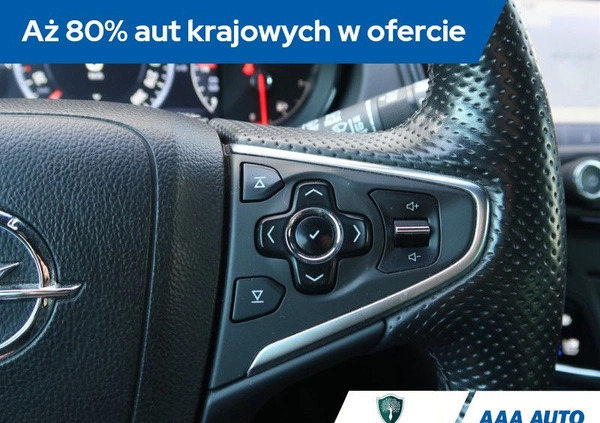 Opel Insignia cena 46000 przebieg: 187707, rok produkcji 2016 z Rudnik nad Sanem małe 326